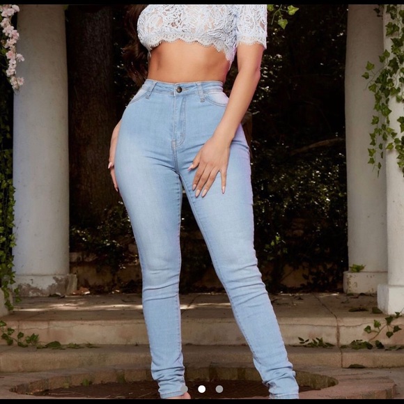 FASHION NOVA SOPHIE HIGH WAISTED JEANS - Picture 2 of 3